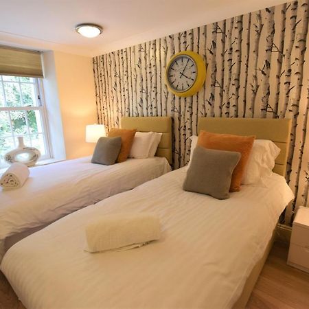 Meridian Way - Your Apartment ブリストル エクステリア 写真